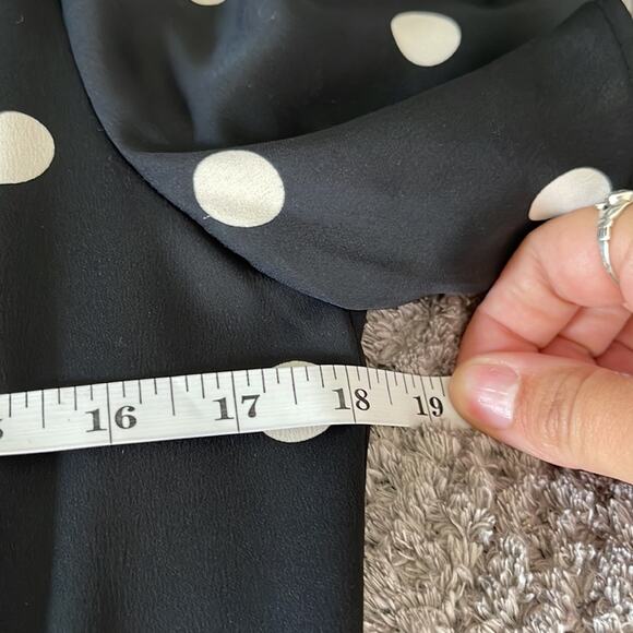 ANN TAYLOR Black Polka Dot Flutter Sleeve Midi / Maci A Line Dress Size 4 - Picture 8 of 9